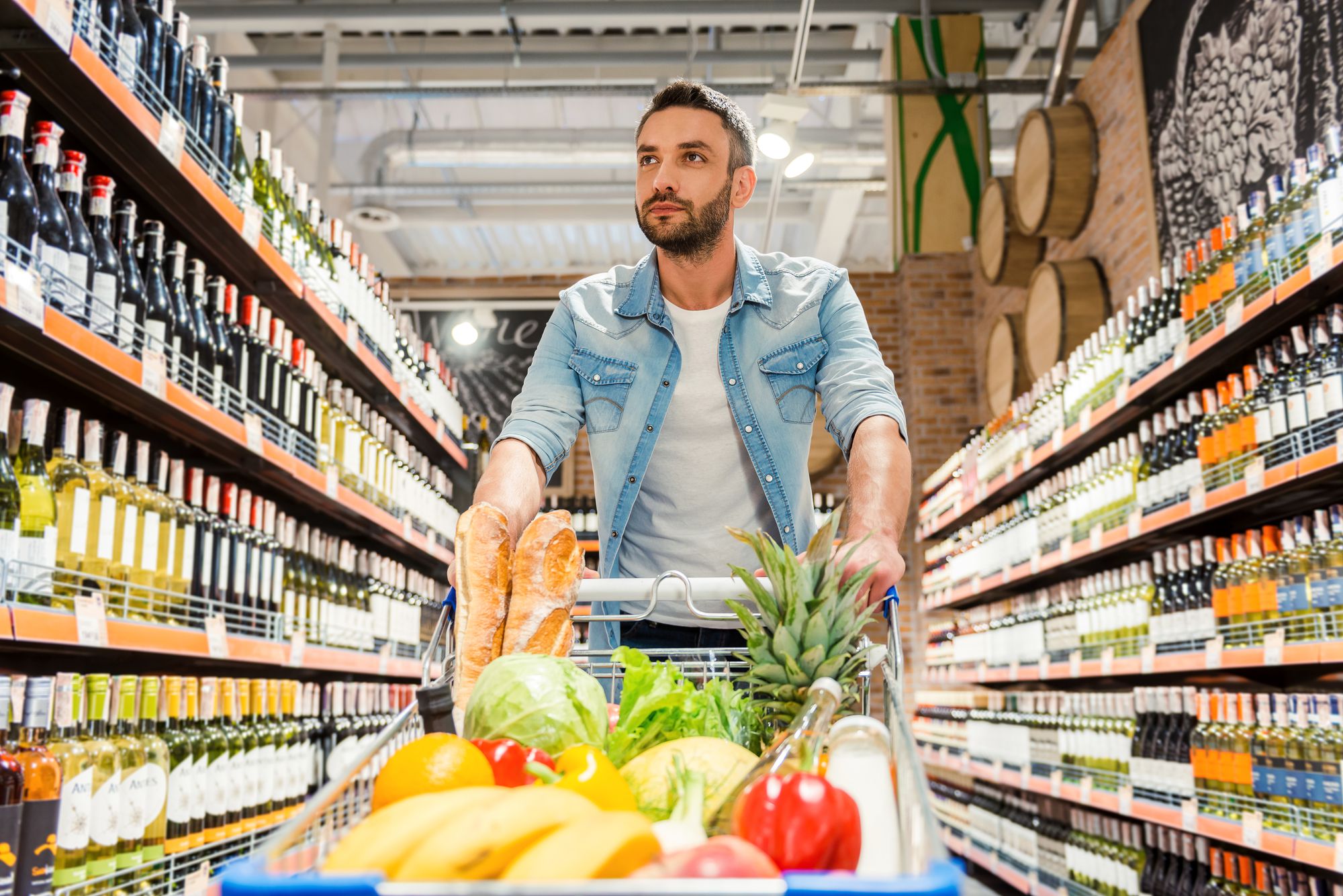 fortalecer a marca de distribuidoras e atacadistas